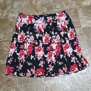 Roz & Ali A-Line Skirt - Black and Red Floral